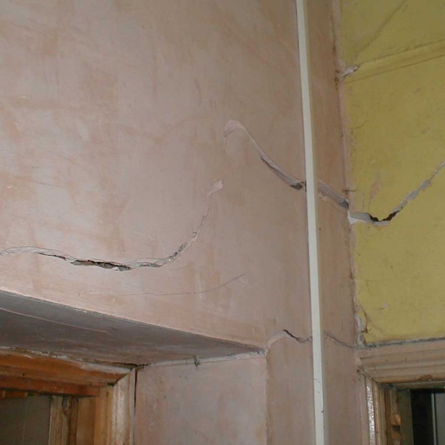 As restrictions ease, #buildings are still on the move. Get help with #subsidence